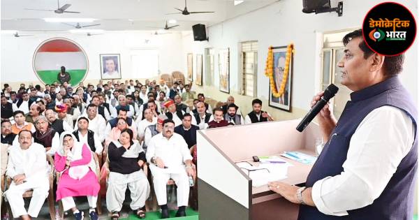 प्रदेश कांग्रेस मुख्यालय में आयोजित मीटिंग को सम्बोधित करते प्रदेशाध्यक्ष गोविंद सिंह डोटासरा।